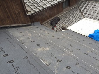 施工中屋根