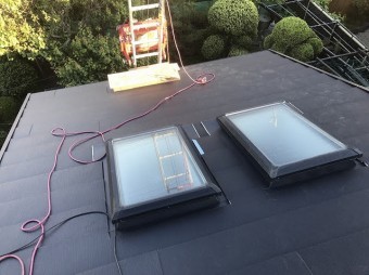 ガルテクト設置中