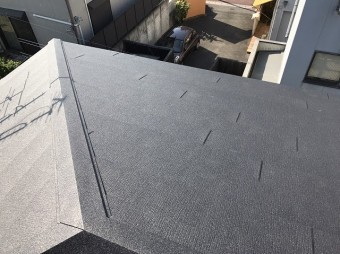 大屋根部分設置中