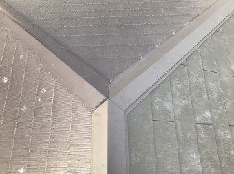葺き替え完成後の屋根
