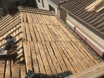 屋根野地板
