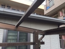 波板施工前