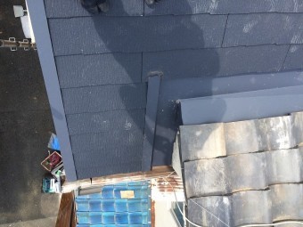 屋根材張り