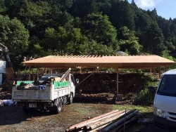 野地板貼り