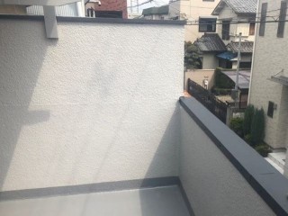 桜井市のベランダ手摺りの笠木補修完成