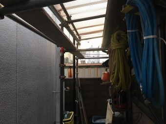自家製倉庫の波板張りかえ