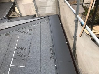 橿原市 応急処置済み 屋根材設置