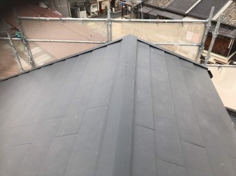 軒先から棟に向けてガルテクト設置