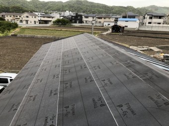 野地板設置の屋根