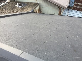 連棟屋根完工