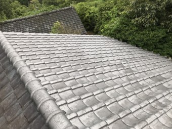 新和瓦設置の屋根