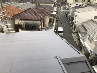 屋根材設置後の屋根