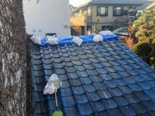葺き替え工事開始瓦解体