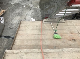 瓦撤去後写真