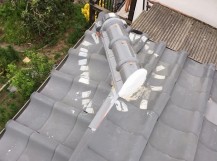斑鳩町の隅棟の棟瓦積み直し完成
