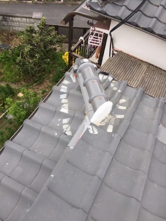 斑鳩町の隅棟の棟瓦積み直し完成
