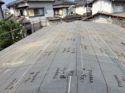 防水紙(ルーフィング)貼り