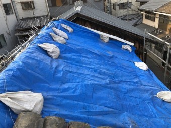修理前屋根