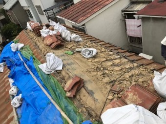橿原市 瓦撤去