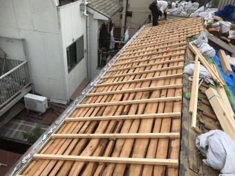 橿原市 瓦撤去 高さ調整