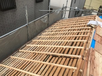 屋根下地調整