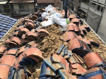 橿原市 瓦撤去