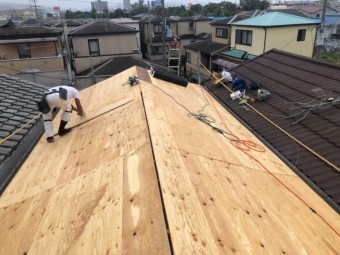 葛城市 野地板 設置