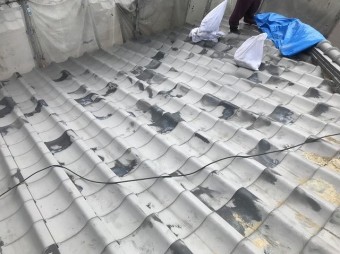 奈良市 和瓦 無料点検の様子