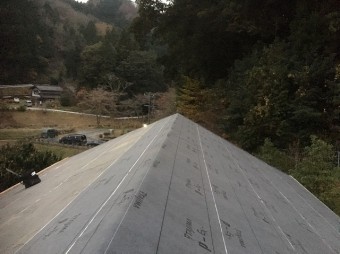 野地板を設置