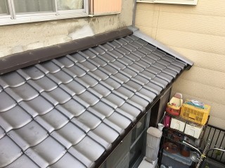 新和瓦葺き替え後の下屋根