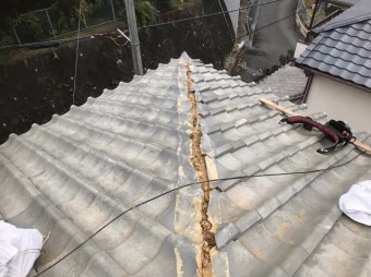 葛城市 雨漏り棟瓦 棟瓦撤去
