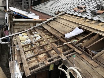 波板を剥がした状態