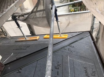 橿原市 下屋根 ガルテクト設置