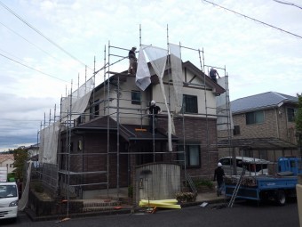 仮設足場の設置の様子