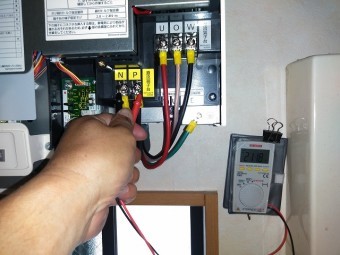 パワコン電圧測定