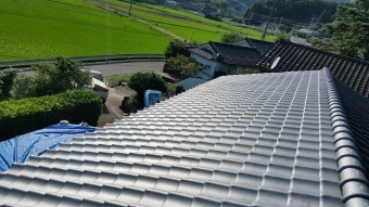 和瓦屋根完成