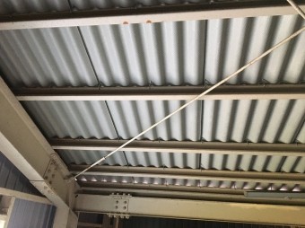屋根 施工後 内部