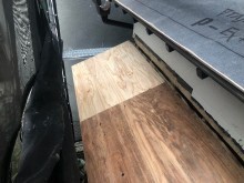 下屋と庇に増し張り