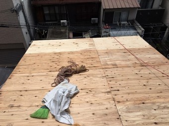野地板設置写真