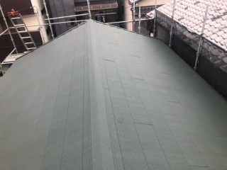 スーパーガルテクトを使用した大屋根