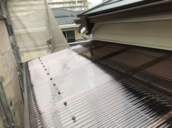橿原市 ポリカ波板 施工後