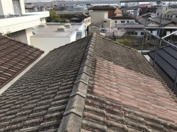 工事を始める前の屋根