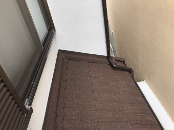 下屋 裏
