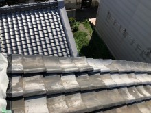 強風の影響で瓦の修繕工事