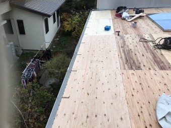 野地板設置後の屋根