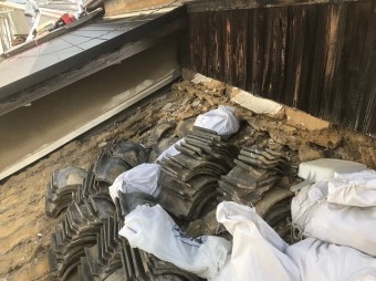 王寺町 和瓦 瓦撤去