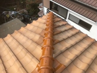 平群町で積み替え後の隅棟