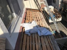 下屋根の瓦撤去葺き土