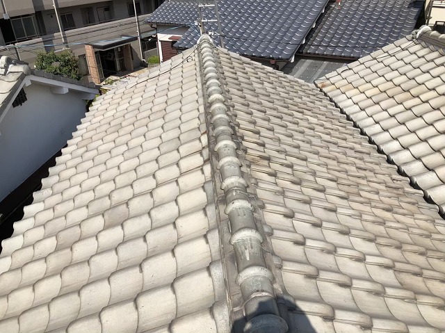奈良市の陶器瓦屋根の無料点検
