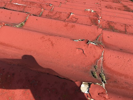 奈良市でセキスイかわらUの屋根点検！劣化原因と最適な改修方法を解説